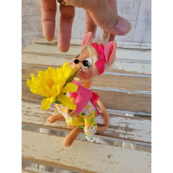 Annalee mouse flower spring 2011 home decor - Picture 6 of 6